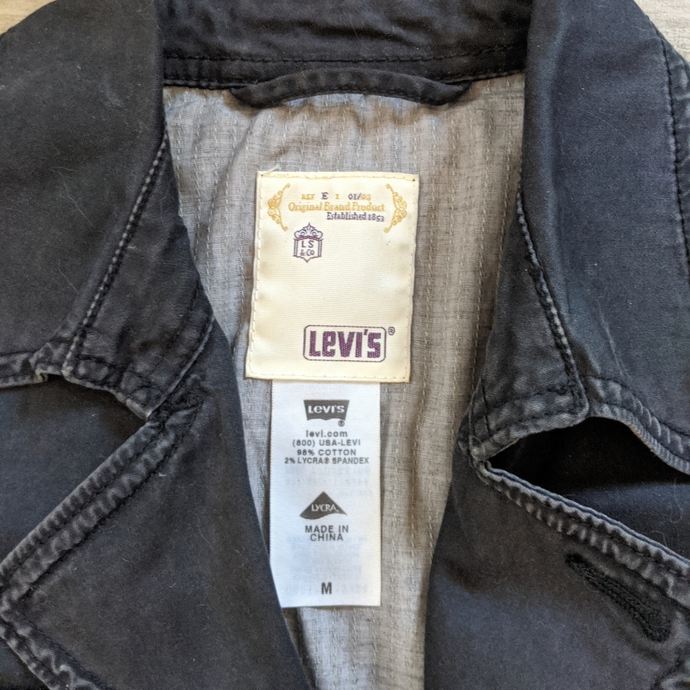 Levi's jacket - Picture 3 of 3